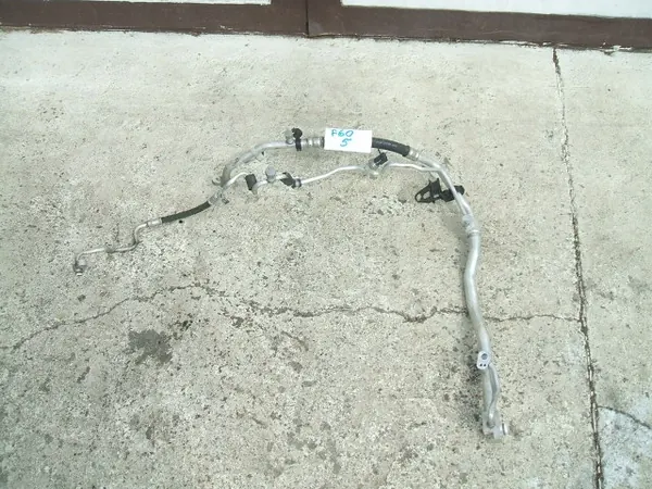 MINI COUNTRYMAN F60 1.5h Ilmastointiputki image 7