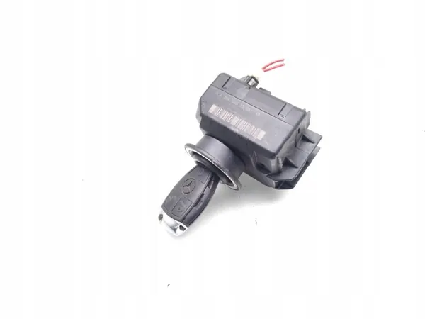 Mercedes-Benz OE A2045451308 Ontsteekschakelaar - Gebruikt image 2
