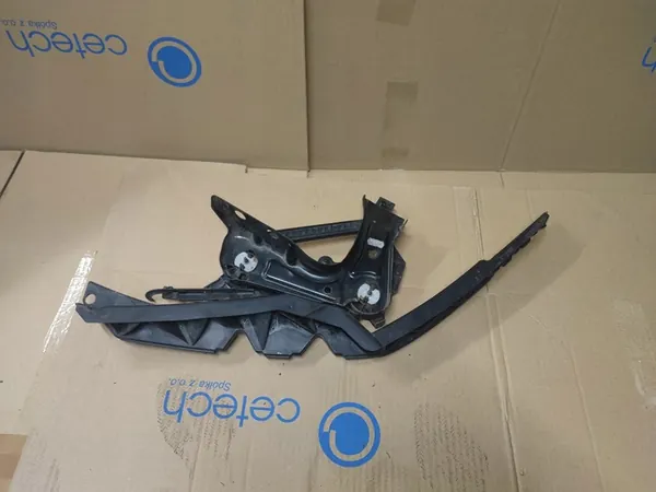 SKODA OCTAVIA II Bumper Light Mounting Right Front OEM image 2