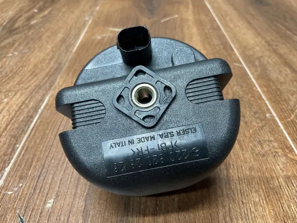 Mercedes-Benz Sireeni OEM 2208202826 SL R129:lle image 5