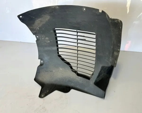 Porsche Panamera 971 oikea etulokasuoja OEM 971809958A image 3