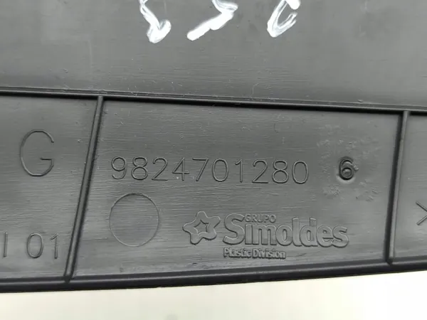 OEM 9824701280 Peugeot 208 2023 Linker Tunnelafwerking image 9