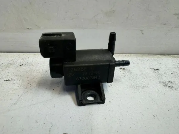 Soupape à vide OEM 670002843 pour Maserati image 2