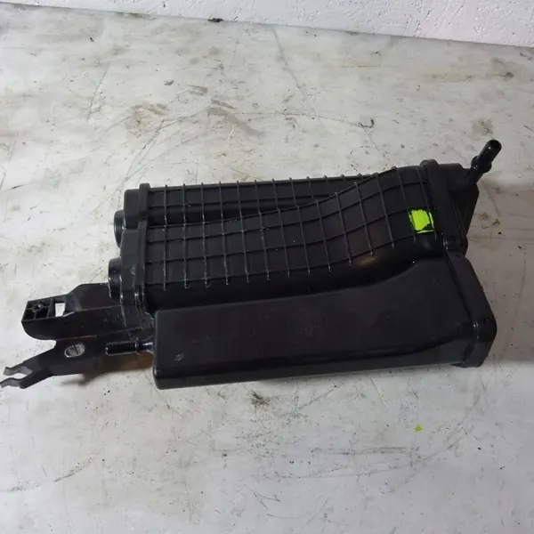Filtre à charbon SEAT 5WA201801 d'occasion pour LEON IV image 2