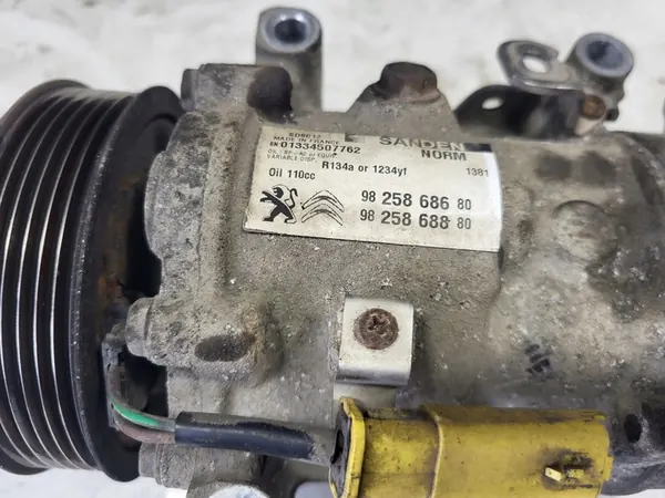 Compresor de Aire Acondicionado Peugeot 508 I 2.0BHDI image 2