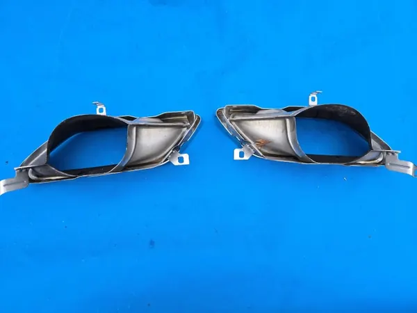 QUA9075 OEM Pakoputken pääte BMW 8-sarjaan image 4
