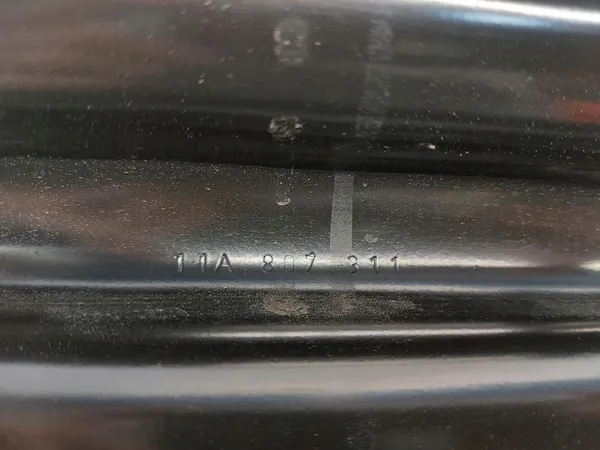 VW ID4 11A Poutre de Pare-Chocs Arrière 11A807311 image 4