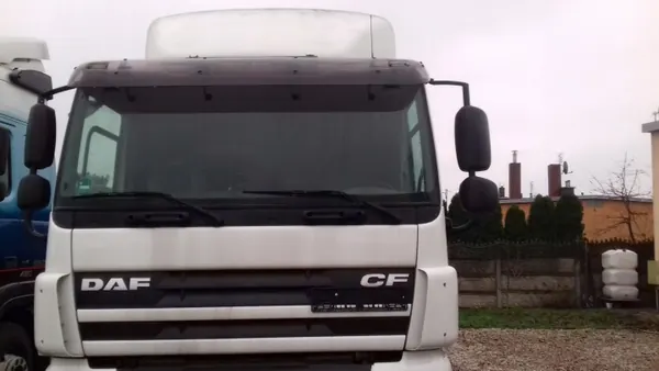 DAF CF complete cabine Euro 5 - Gebruikt OEM Kabina Daf image 2