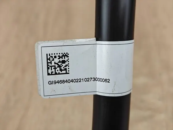 Manguera drenaje refrigerante aceite OEM 9468404 BMW image 6