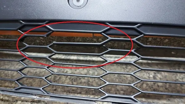 Griglia paraurti anteriore Toyota C-HR 19- Lift image 10