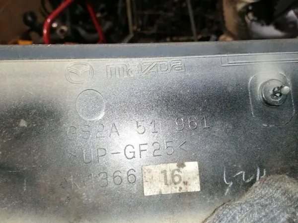 Spoiler coffre Mazda 6 Estate OEM GS2A51961 image 3