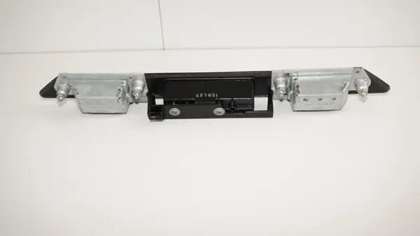 OEM 360199793 Heckklappengriffblende Audi Q7 05-09 image 8