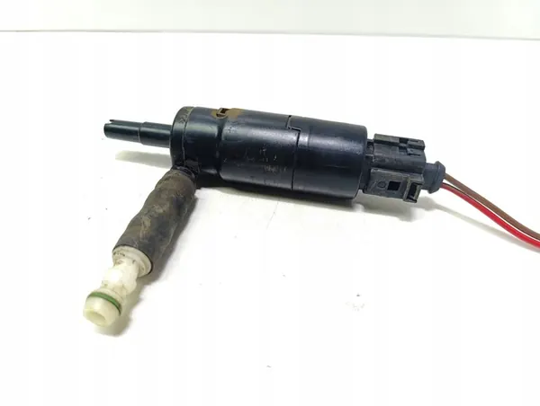 Volkswagen OE 3B0 955 681 A Pesupumppu image 4