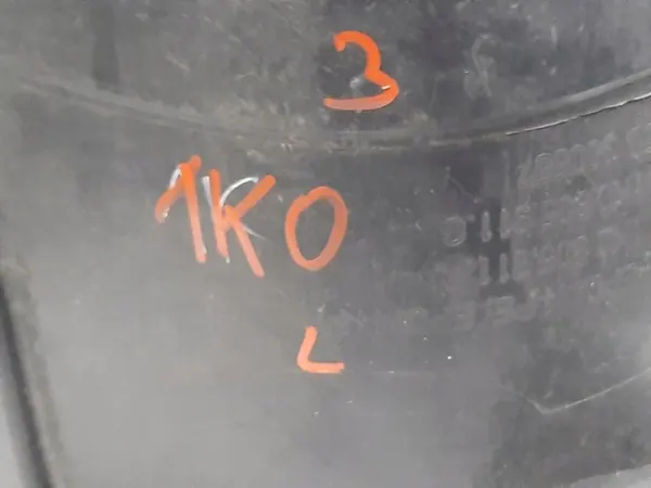 VW GOLF V JETTA Front Left Wheel Arch 1K0805911F 1K0805911G image 3