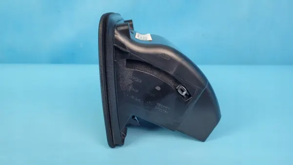 BMW X6 G06 Konsolin lokero OEM 939935211 - Käytetty image 7