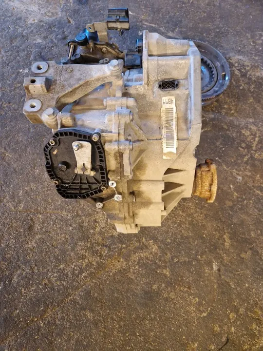 DSG Automaattivaihteisto VW Golf VIII 0CG301103E image 3