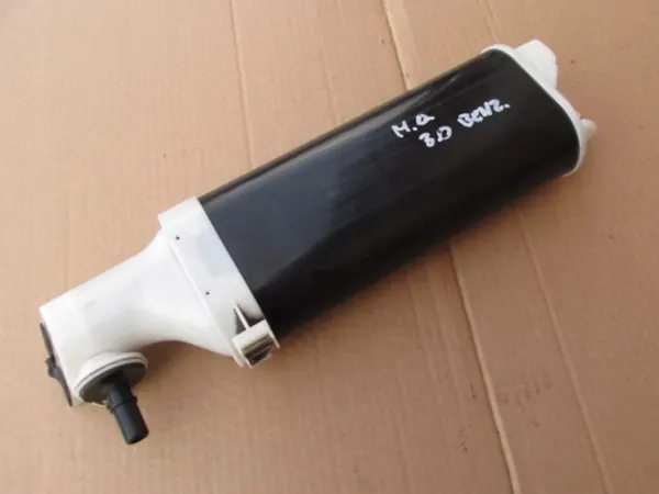 Maserati OEM 067003058 hiilifilteri Quattroporte VI image 3