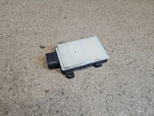 Audi e-tron Voor BSM/BLIS Module OEM 4N0907669G image 7