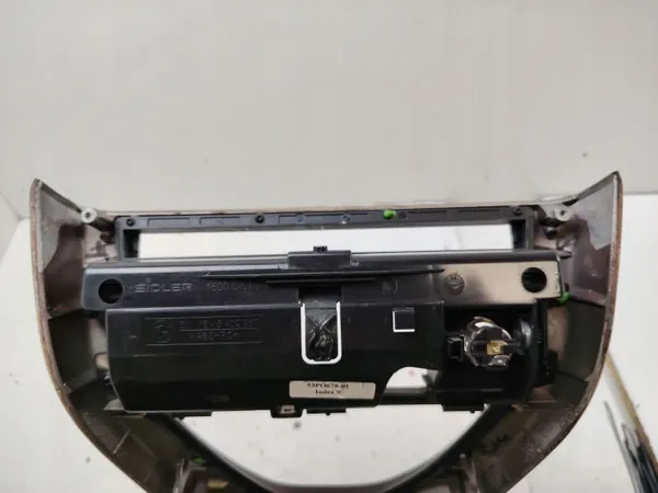 Chassi esquerdo BMW X5 E53 usado OEM 9408021 image 3