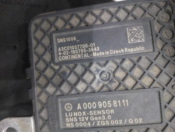 Sonda Lambda NOx usada OEM A0009058111 Mercedes image 6