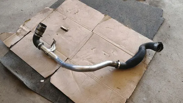 Intercoolerpijp OEM 144604669R voor Renault Master image 2