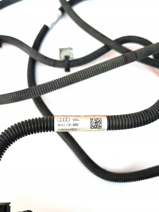 AdBlue-Injektor OEM 04L131113J für Audi A4 A5 B9 image 3