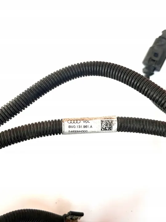 AdBlue-Injektor OEM 04L131113J für Audi A4 A5 B9 image 5