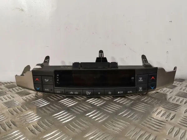 Lexus CT 200H klimaatbediening OEM 5590076080 image 2
