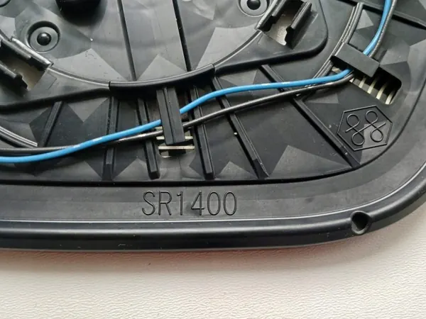 Insertion de rétroviseur droit Toyota Land Cruiser 150 OE image 6