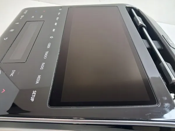 Pantalla panel Hyundai Tucson IV OEM 96525-CZ100 image 9