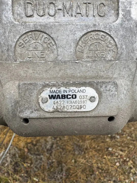 Conector de Cables Wabco OEM 4528020090 - Usado image 3