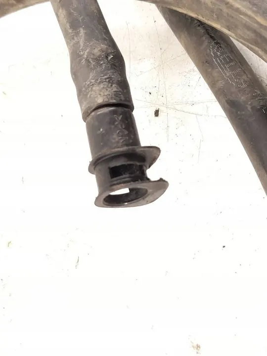 Pièce de chambre moteur Mercedes-Benz OEM A2128600092 image 3