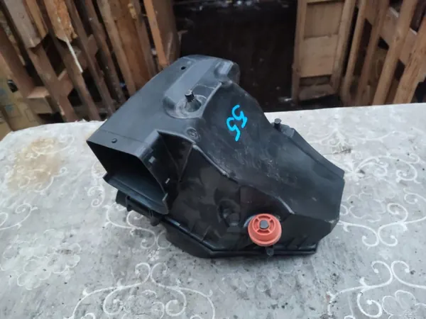 BMW Luftfiltergehäuse OEM 8620945 - Gebraucht image 2