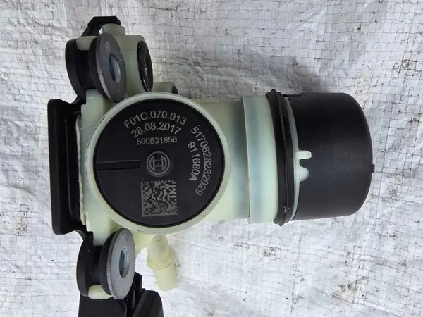 POMPE ADBLUE MERCEDES W205 2.2 CDI F01C250151 image 1