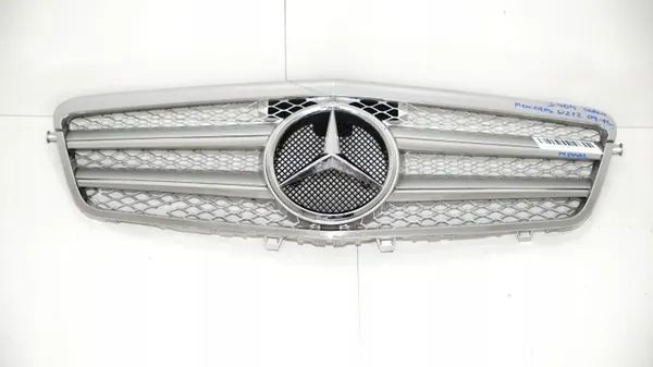 Bumperrooster OEM 375485038 voor Mercedes W212 09-11 image 2