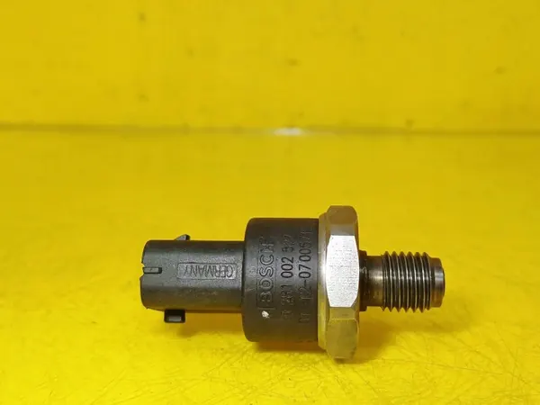 Polttoainepainetunnistin OEM DRC101199 Renault image 3