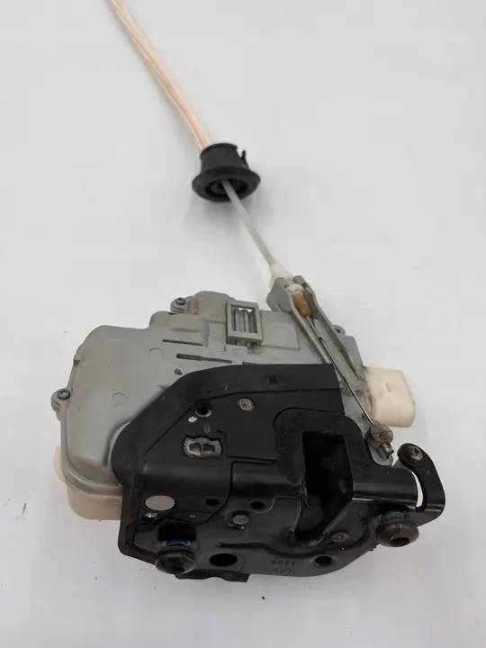 Linke Vordertürschloss Audi A3 8P A6 4F1837015E image 3