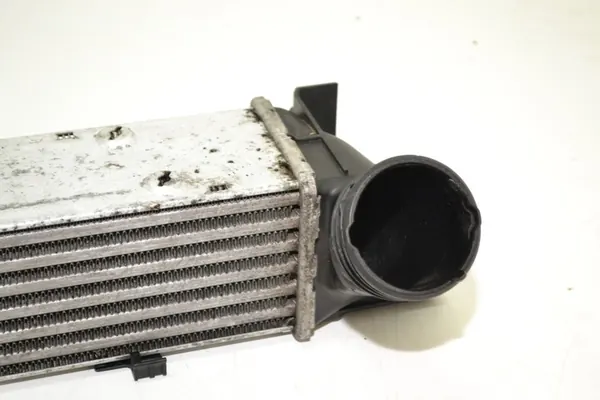 Ilmanjäähdytin BMW E81 E82 E87 E88 E90 E91 E92 E93 2.0 06.04-06.15 OEM 7524916 image 3