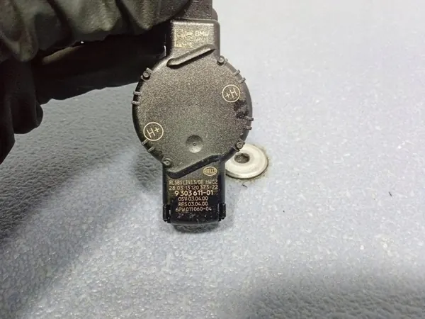 BMW Regensensor OEM 9303611 voor 5-serie F10/F11 image 5