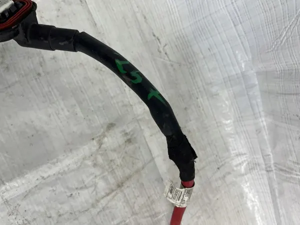 Câble batterie positif OEM A2135408528 pour Mercedes image 4