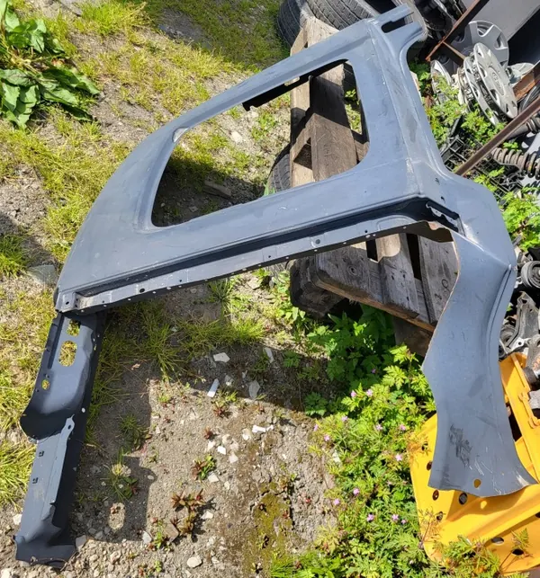 Gebrauchter VW Caddy 2K Heck rechts Kotflügel OE image 7