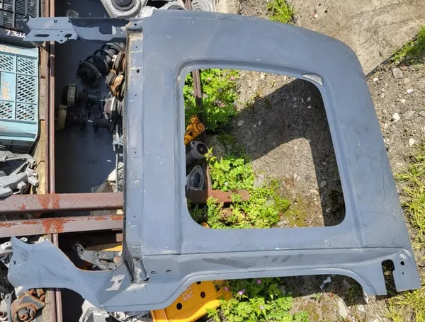 Gebrauchter VW Caddy 2K Heck rechts Kotflügel OE image 8