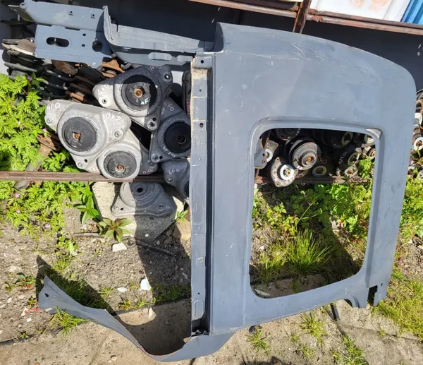 Gebrauchter VW Caddy 2K Heck rechts Kotflügel OE image 9