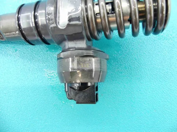 Bomba injeção OEM 0414720038 usado 1.9 TDI image 4
