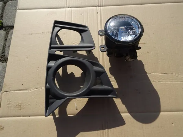 Faro Halógeno Derecho OEM 8983627741 para Isuzu D-Max image 2