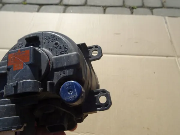 Faro Halógeno Derecho OEM 8983627741 para Isuzu D-Max image 3