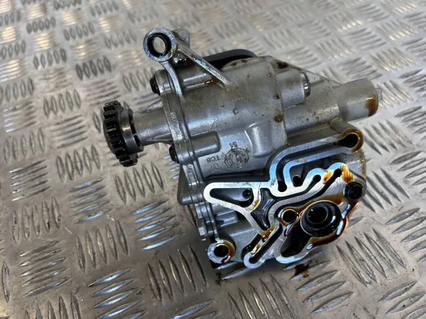 Pompe à huile OEM 06H115105GE pour moteur VW 1.8 TSI image 6