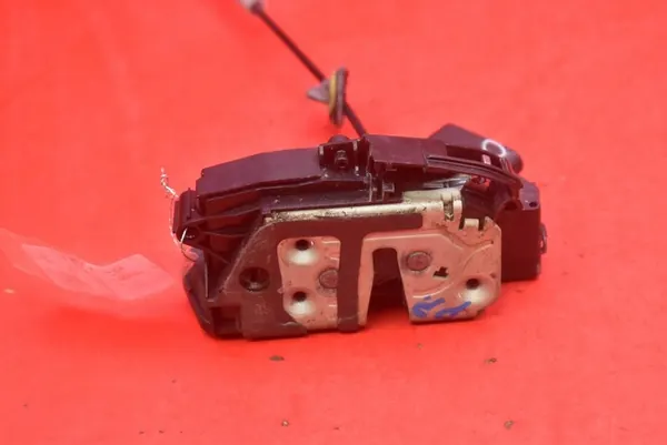 Vordere rechte Türschloss Volvo S60 II 10-13 OEM 31349860 image 3