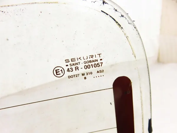 Bakre vänster ruta OEM SZYBA LEWA TYLNA FORD TRANSIT IV image 3