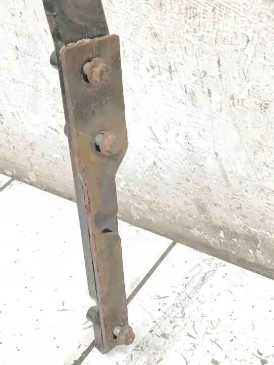 Ford Mondeo MK IV peräkärkisarja OEM E13002231 image 3